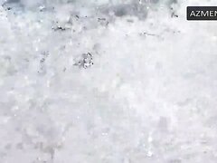 GETTING AN UNDERWATER BLOWJOB