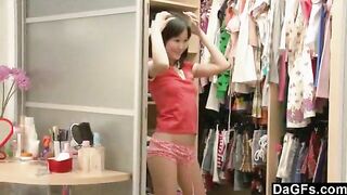 DAGFS   No Sound: Young Asian Teen Discovering Her Body