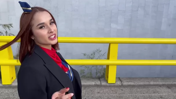 This Air Company Train Flight Attendants To Serve Customers Even After The Flight