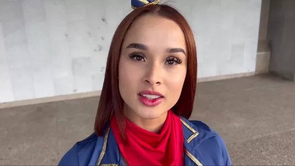 This Air Company Train Flight Attendants To Serve Customers Even After The Flight