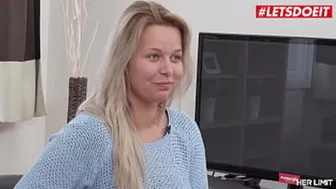 HERLIMIT   Nikky Dream   Big Tits Blonde Screams From Fingering👉 And Intense Anal👌 Play