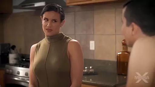 Stepmom Needs Every Drop Of Cum With Alexis Fawx