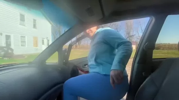 Chubby Chick Is Pleasing A Bbc Neighbour With A Hot Blowjob And Tight Pussy In The Car