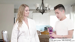 Luxurious Mommy Veronica Weston Incredible Xxx Video