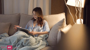 Beautiful Bimbo Crazy Porn Movie