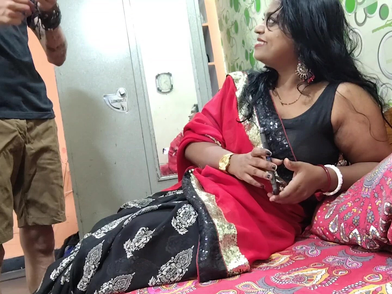 Devar’s Hot Bhabhi Fucks Him Hard In The Face, Then Gets A Hot Facial In Hindi