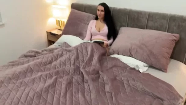 A Cold Winter Night Turned Hot In Stepmom’s Bed