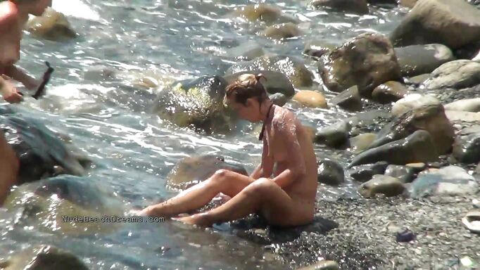 Awesome Nude Beach Babes Compilation