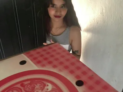 Hot Cheating Wife Begs For Pizza & Deepthroats Like A Pro   Unfiltered Spanish Video